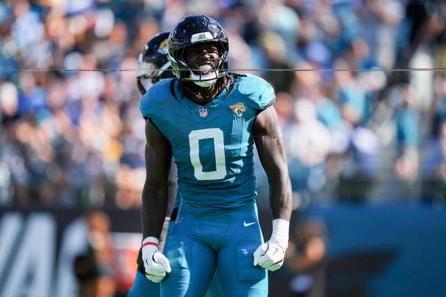 Jacksonville Jaguars linebacker Devin Lloyd at EverBank Stadium on Nov. 16, 2025, in Jacksonville, Florida.